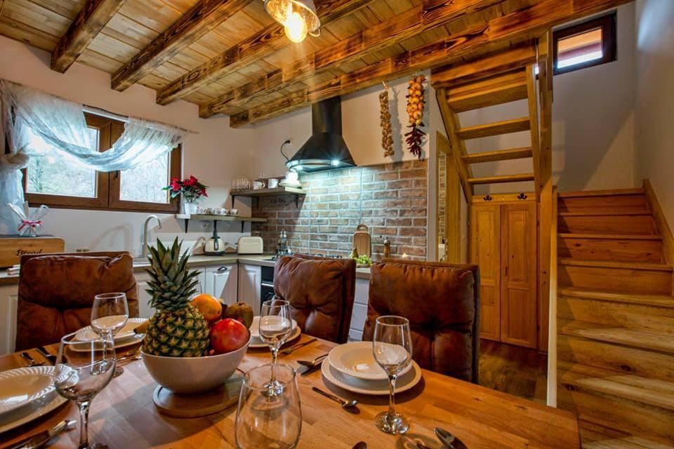Villa Spirit Of Velebit à Gospić Extérieur photo