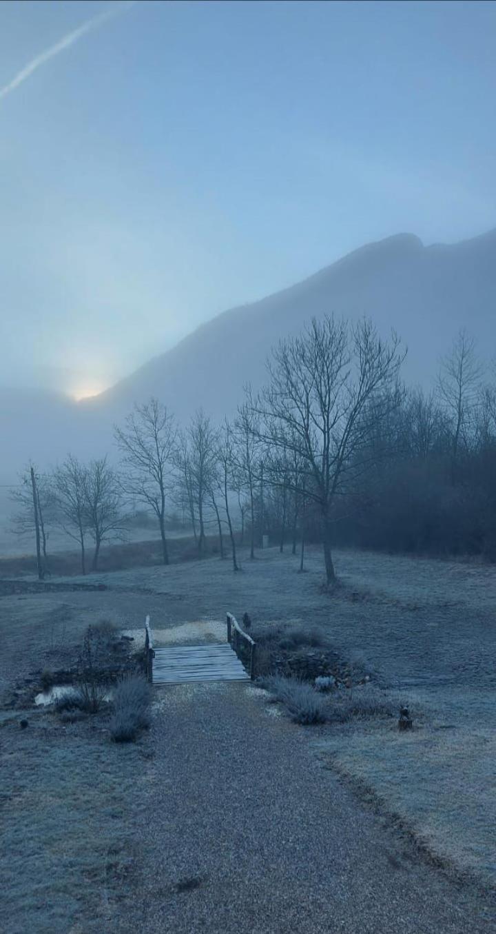 Villa Spirit Of Velebit à Gospić Chambre photo